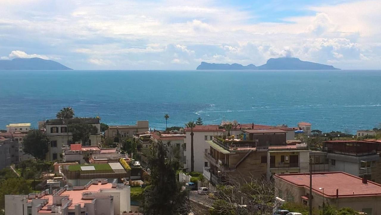 Posillipo: Soggiorno D'Incanto Leilighet Napoli Eksteriør bilde