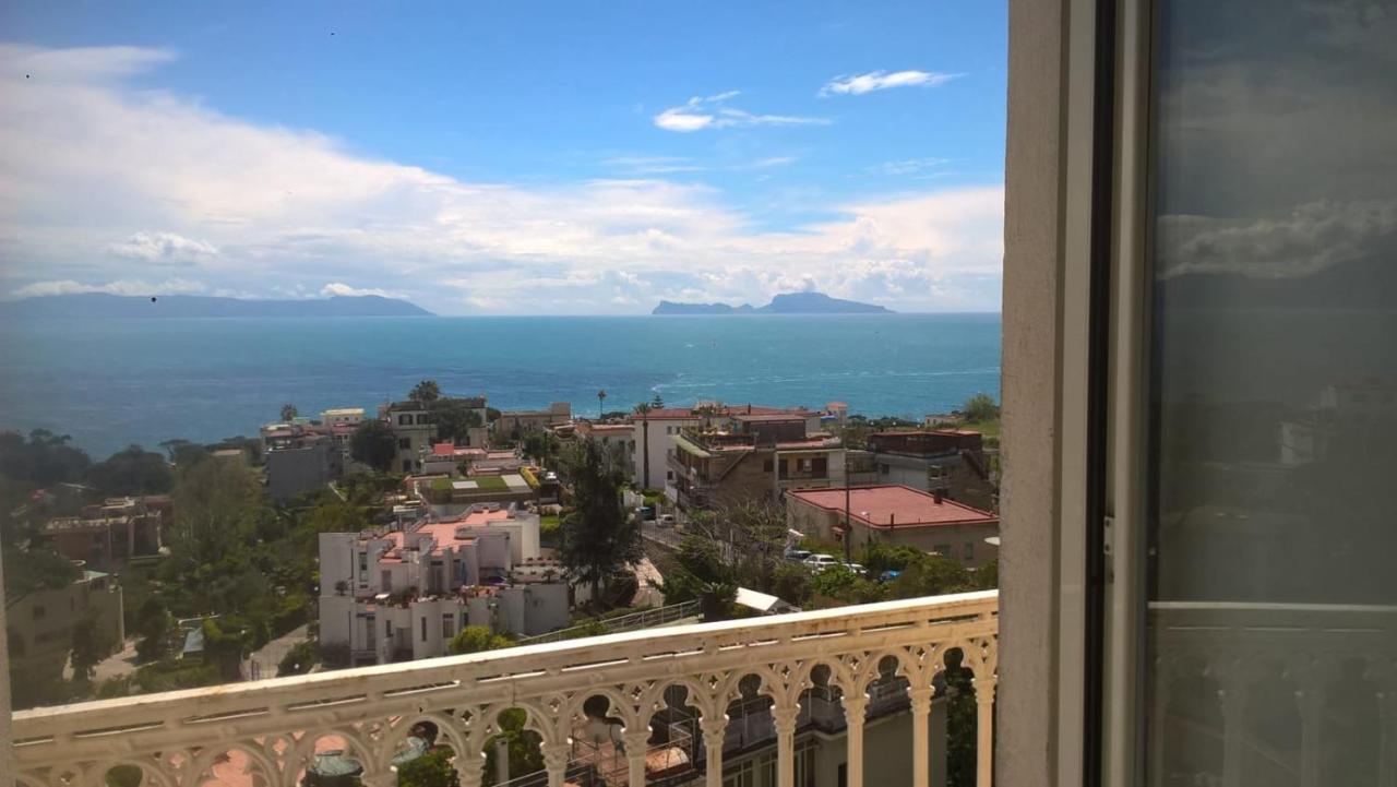 Posillipo: Soggiorno D'Incanto Leilighet Napoli Eksteriør bilde